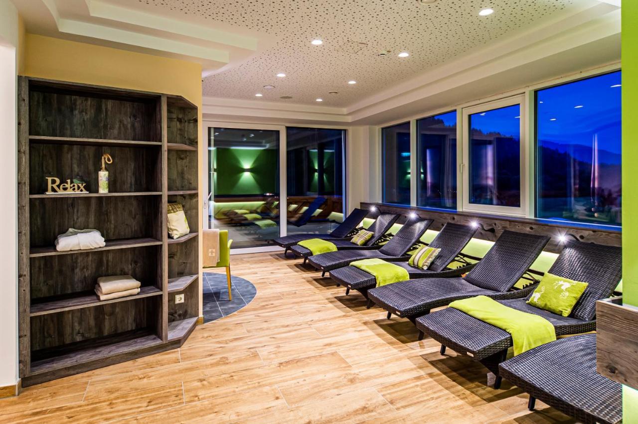 Landhotel Timmerer Möderbrugg エクステリア 写真