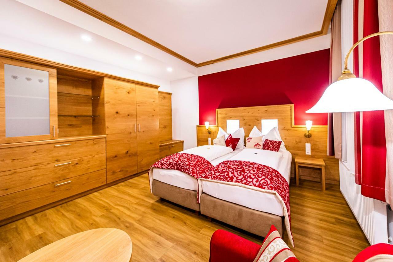 Landhotel Timmerer Möderbrugg エクステリア 写真