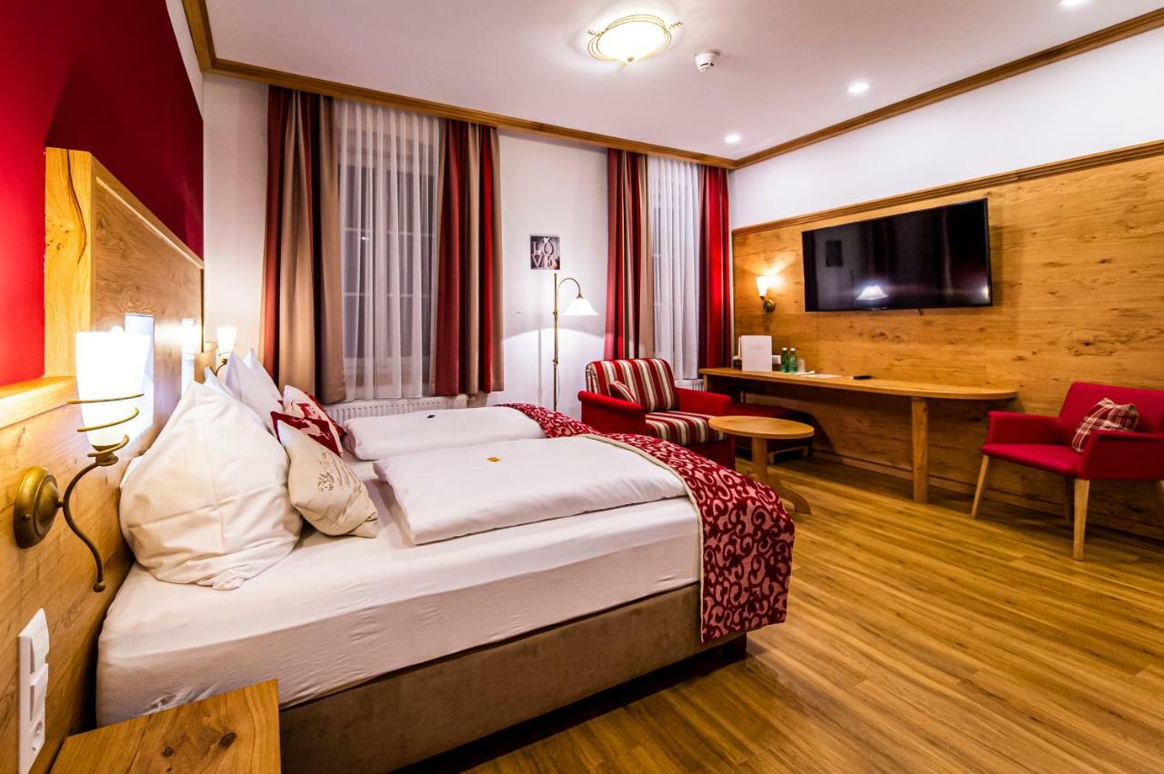 Landhotel Timmerer Möderbrugg エクステリア 写真