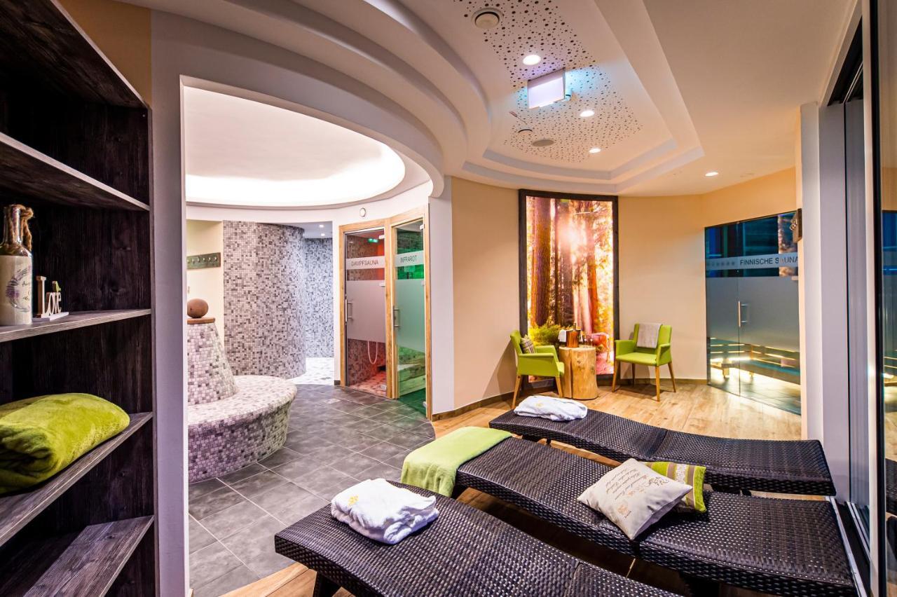 Landhotel Timmerer Möderbrugg エクステリア 写真