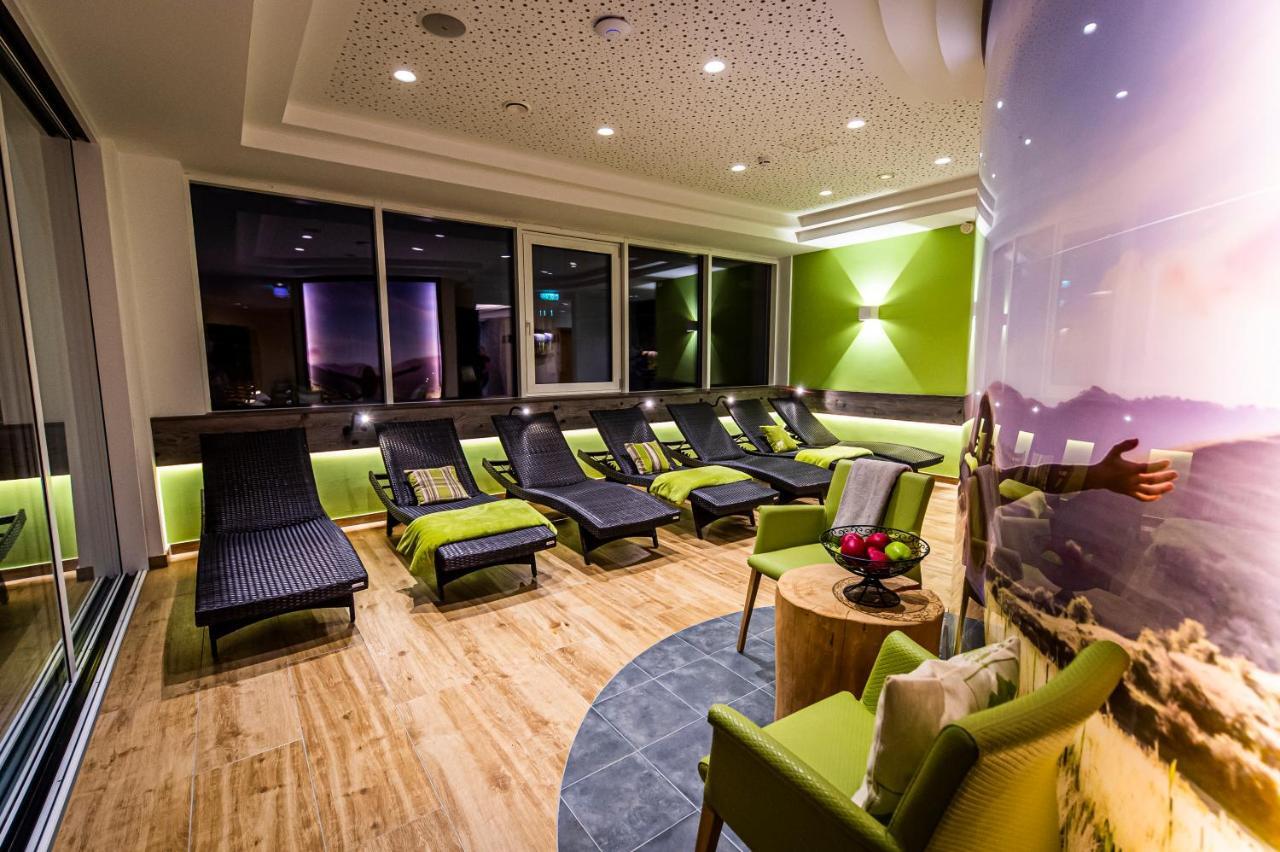 Landhotel Timmerer Möderbrugg エクステリア 写真