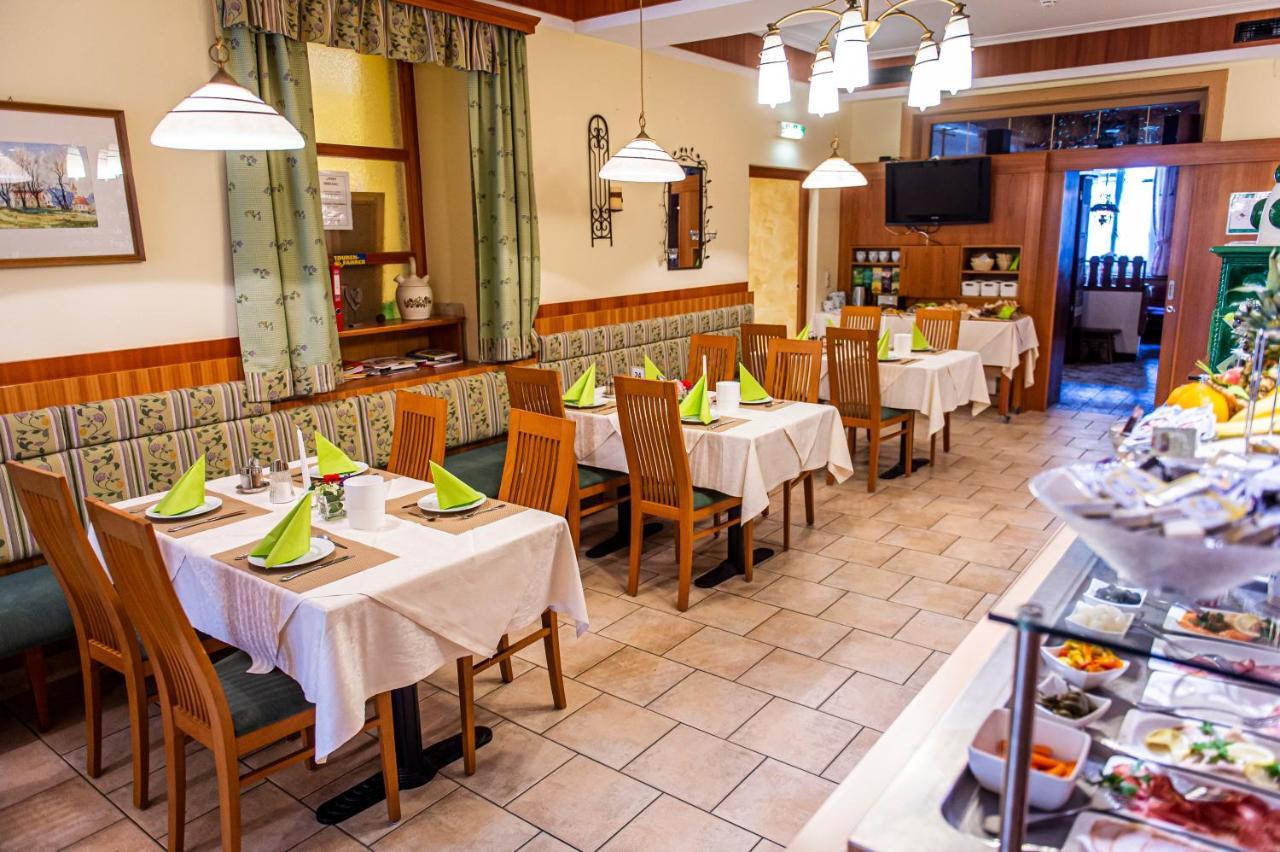 Landhotel Timmerer Möderbrugg エクステリア 写真