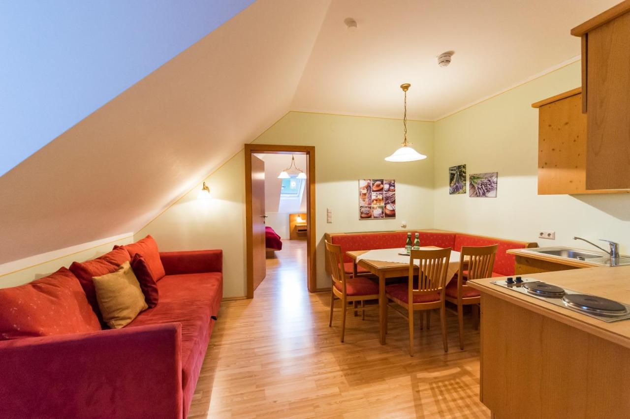 Landhotel Timmerer Möderbrugg エクステリア 写真