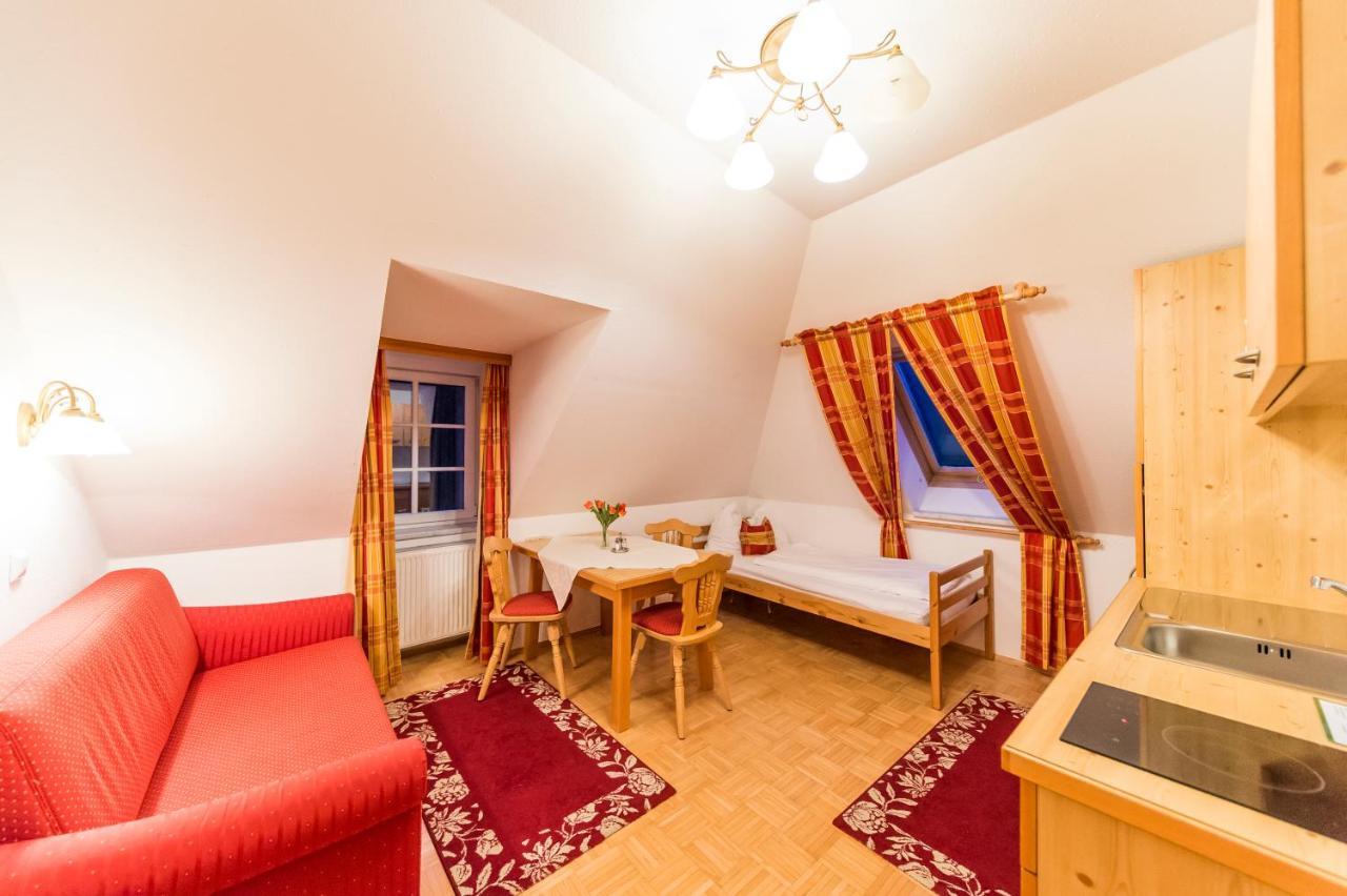 Landhotel Timmerer Möderbrugg エクステリア 写真